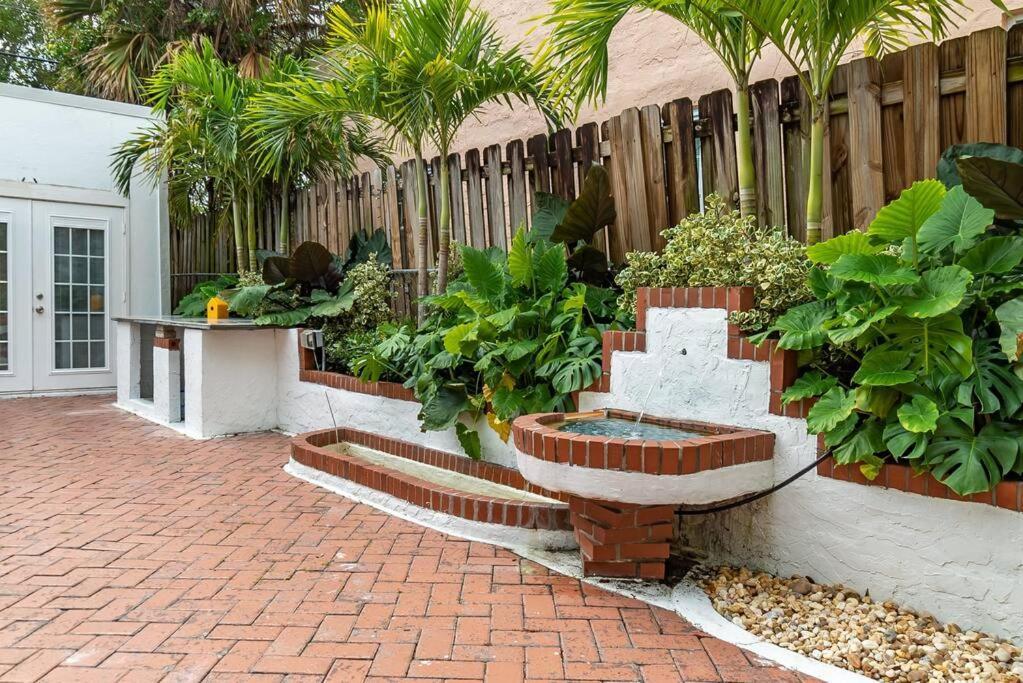 Garden Oasis In Flamingo Park Apartment Уест Палм Бийч Екстериор снимка
